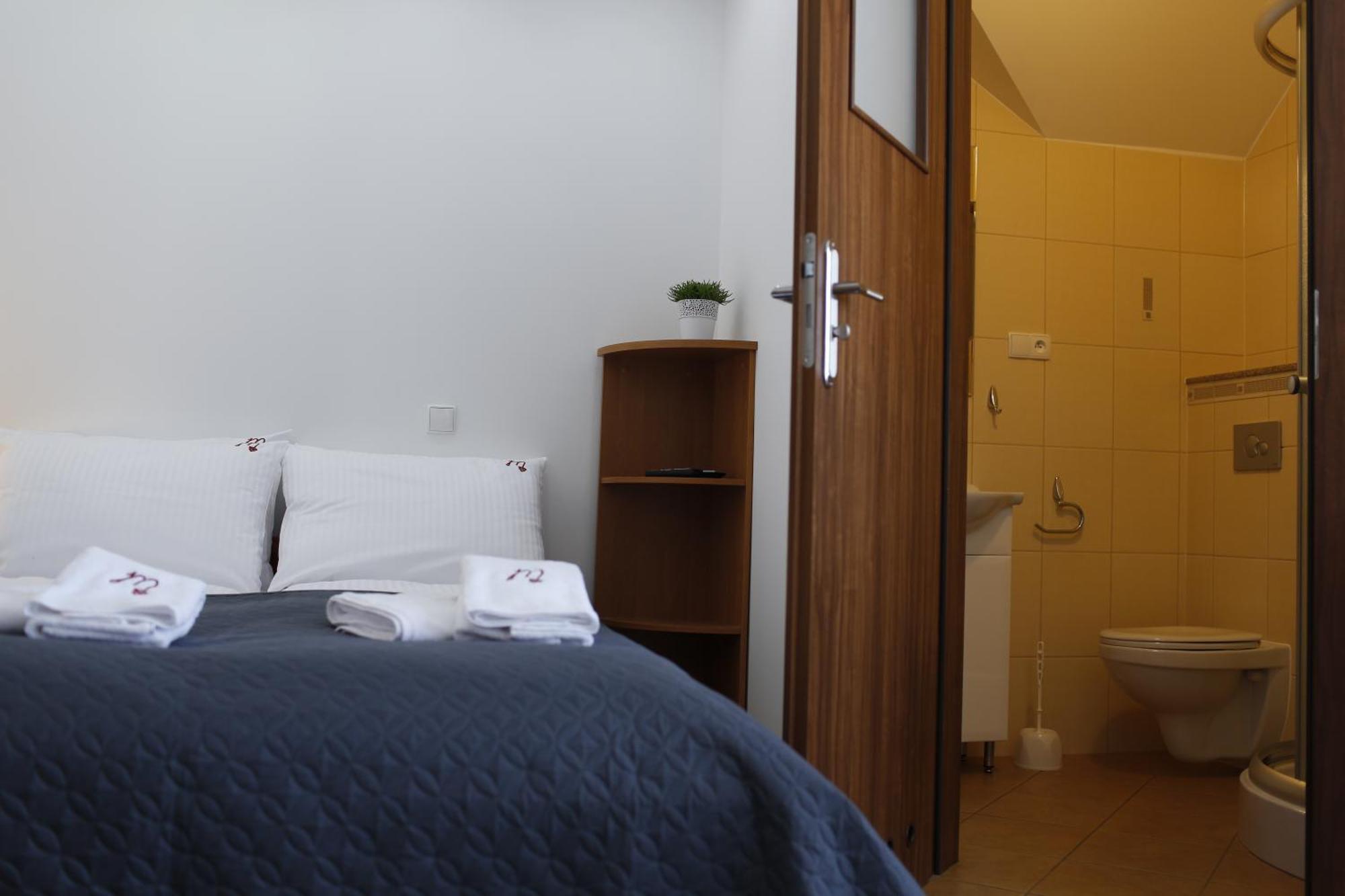 Malinowe Lato Apartment Grzybowo  Bilik gambar