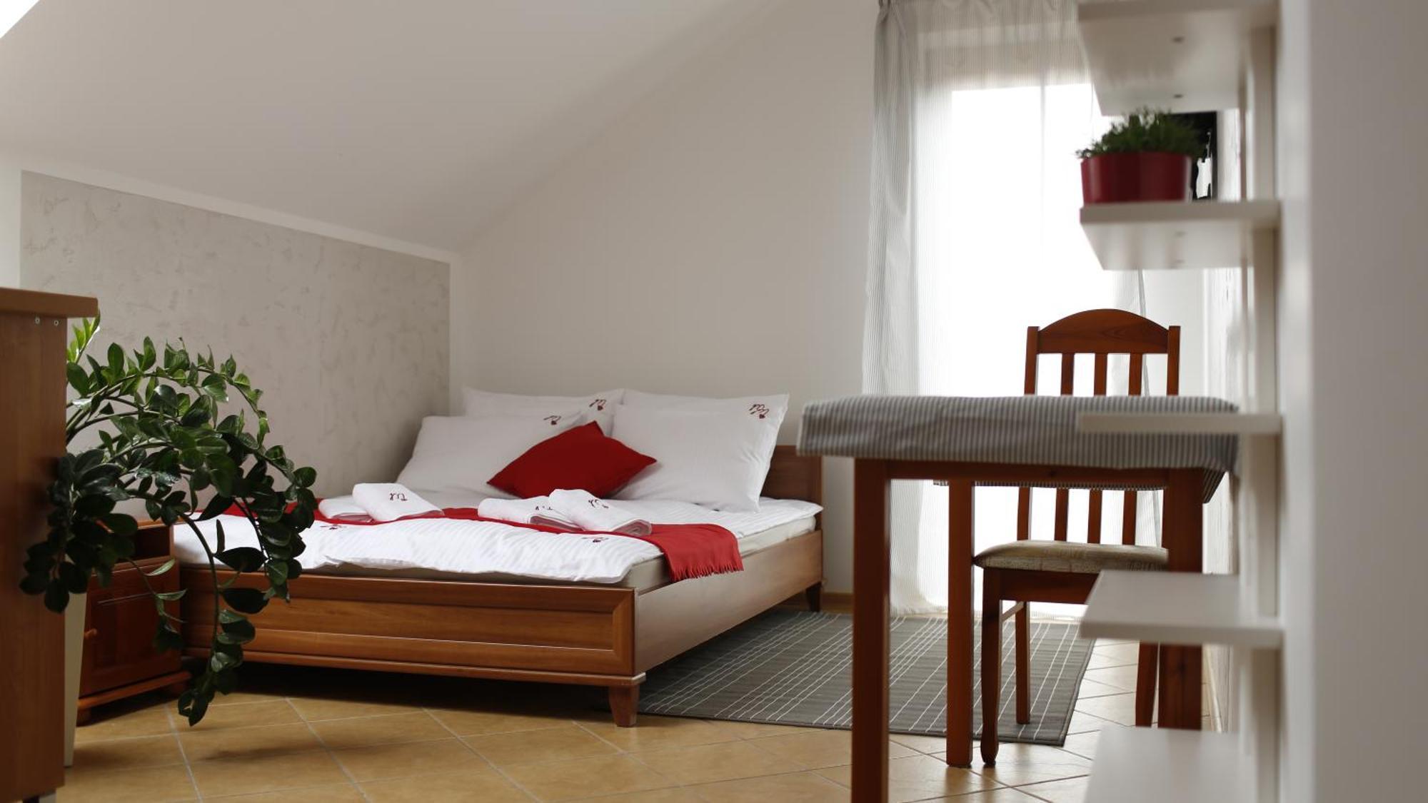 Malinowe Lato Apartment Grzybowo  Bilik gambar